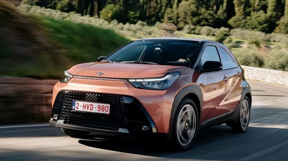 Αποστολή στη Φλωρεντία: Οδηγούμε το υβριδικό Toyota Aygo X Hybrid