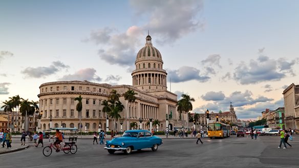 Κούβα: 21 παιδιά και έφηβοι ανάμεσα στους 30 και πλέον νεκρούς εξαιτίας ταυτόχρονων επιδημιών