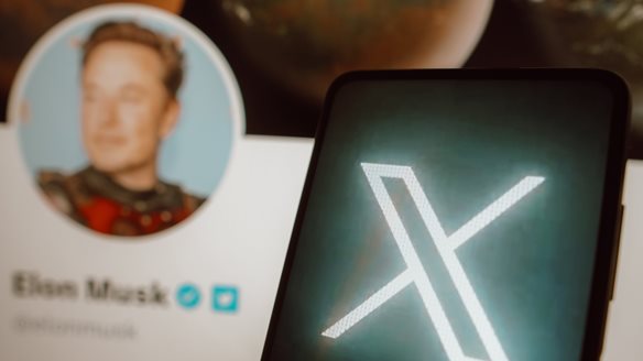 Το X του Έλον Μασκ ήταν εκτός λειτουργίας για χιλιάδες χρήστες