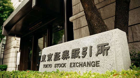 Μικρά κέρδη στις ασιατικές αγορές