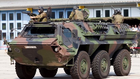 Γερμανία: Φορτίο με 20.000 φυσίγγια της Bundeswehr εκλάπη κατά τη μεταφορά του