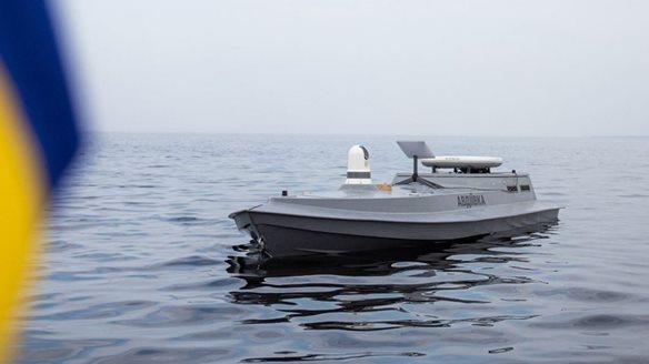 Ουκρανική επίθεση με drones κατά ρωσικής πετρελαϊκής εξέδρας και πολεμικού πλοίου στην Κασπία