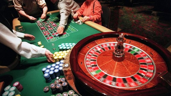 ΕΕΕΠ: Έρχεται νέο πλαίσιο για τα καζίνο – τα νούμερα του παράνομου τζόγου