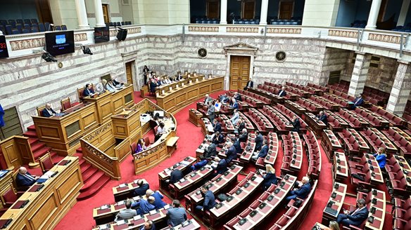 Βουλή: Ψηφίσθηκε κατά πλειοψηφία στην Επ. Οικονομικών το ν/σ για τη φορολογική μεταρρύθμιση