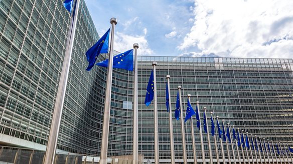 Επ’ αόριστον πάγωμα στα ρωσικά assets - Πώς θέλει να τα χρησιμοποιήσει η ΕΕ και οι ενστάσεις