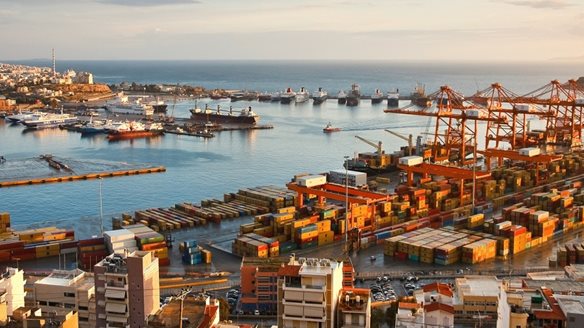 Ο Πειραιάς στο επίκεντρο της ναυτιλιακής ανάκαμψης