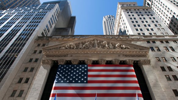 Τεχνολογικές πιέσεις στη Wall με πτώση άνω του 1% για S&P 500 και Nasdaq