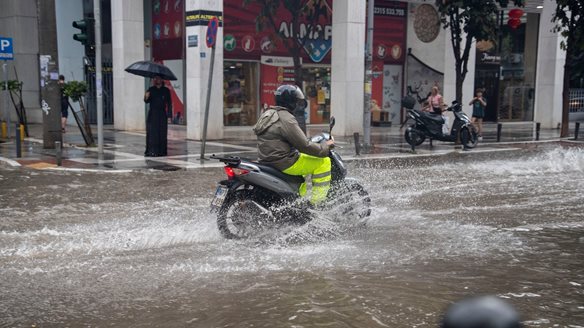 Iσχυρές καταιγίδες την Τετάρτη σε πολλές περιοχές της χώρας - Πού θα "χτυπήσει" η Adel το επόμενο 48ωρο
