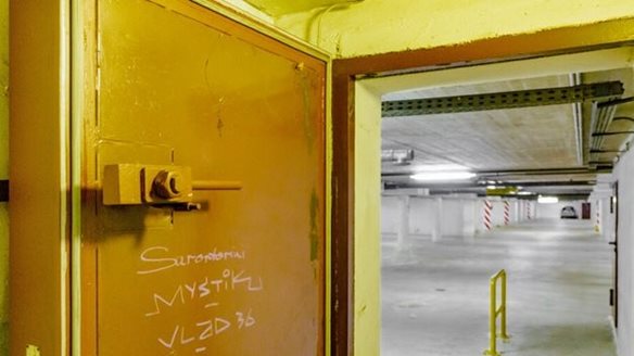 Η Γερμανία καταγράφει όλους τους χώρους - καταφύγια πολέμου