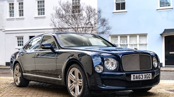 Στο σφυρί η Bentley Mulsanne του βασιλιά Κάρολου