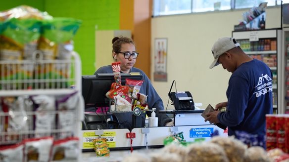 ΗΠΑ: Απροσδόκητη και έντονη υποχώρηση του πληθωρισμού στο 2,7% τον Νοέμβριο