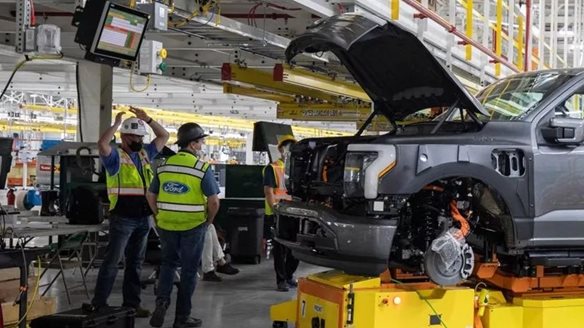 Επίσημο: Η Ford σταματά την παραγωγή ηλεκτρικού της μοντέλου