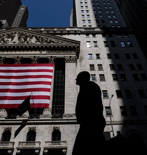 Απώλειες γα τέταρτη ημέρα ο S&P 500 - Η Τεχνητή νοημοσύνη "πλήγωσε" τον Nasdaq