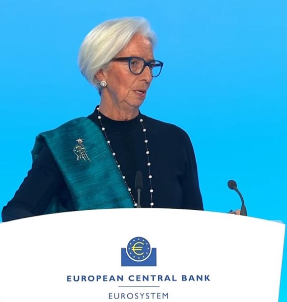 Λαγκάρντ: Με το βαθμό αβεβαιότητας που υπάρχει δεν μπορούμε να προσφέρουμε forward guidance – Όλες οι επιλογές παραμένουν στο τραπέζι