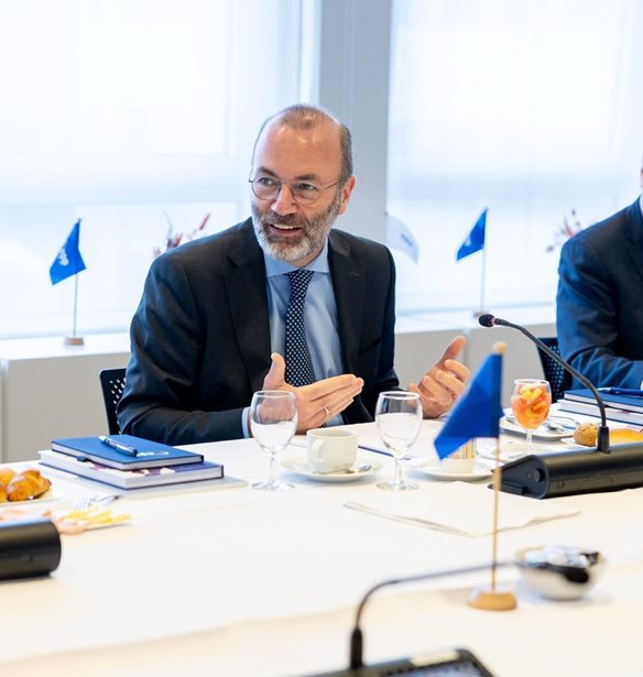 ΕΛΚ: Παρεμβάσεις σε 9 τομείς για την ανταγωνιστικότητα