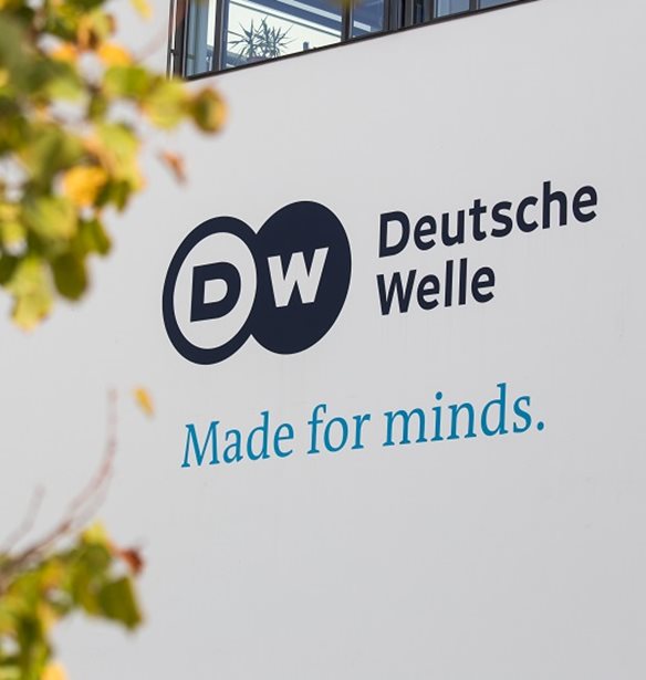Γερμανία: Αντίδραση της κυβέρνησης στην ταξινόμηση της Deutsche Welle ως ανεπιθύμητου οργανισμού από την Μόσχα