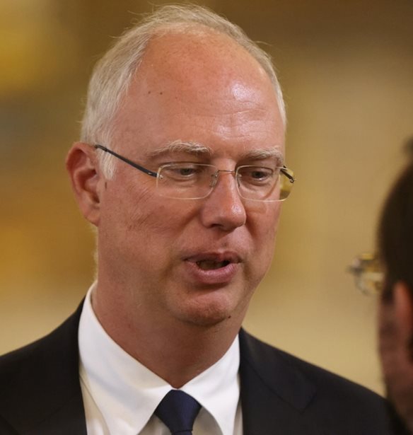 Ρωσία: Χαιρετίζει την απόφαση της ΕΕ για μη χρήση των παγωμένων περιουσιακών στοιχείων