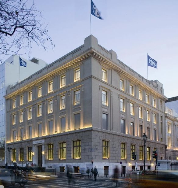 Τα σχέδια της Alpha Bank για το 2026 – Η AXIA, το rebranding και οι εξαγορές