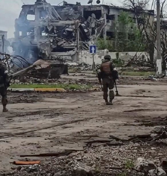 Επιδρομή της Ουκρανίας πλήττει πλοίο σε λιμάνι της Ρωσίας - Τουλάχιστον 3 νεκροί