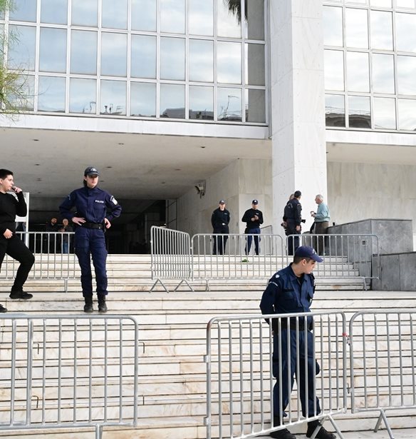 Δίκη Χρυσής Αυγής: "Ζητώ να κηρυχθούν ένοχοι όλοι όπως και πρωτοδίκως" κατέληξε με την πολυήμερη αγόρευση της η εισαγγελέας