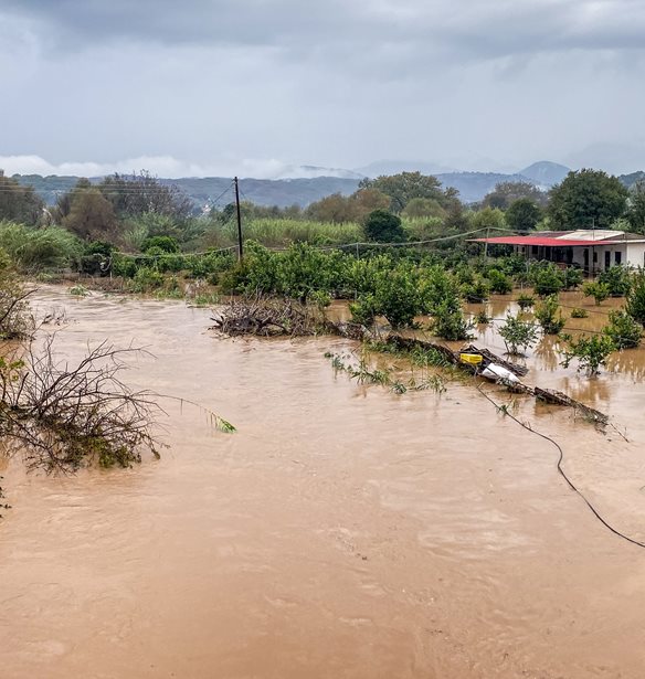 Δύσκολη η κατάσταση στην Ήπειρο μετά τις πλημμύρες – Εγκρίθηκαν κονδύλια 25 εκατ. ευρώ για αποκατάσταση ζημιών