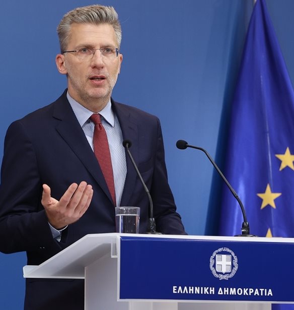 Δεν τυγχάνει ιδιαίτερης μεταχείρισης η σύζυγος του Άκη Σκέρτσου, διαβεβαιώνουν τα Τακτικά Διοικητικά Δικαστήρια