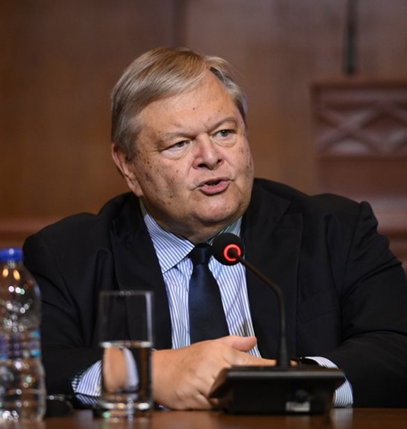 Ευ. Βενιζέλος: Η επόμενη κυβέρνηση πρέπει να είναι συνεργασίας