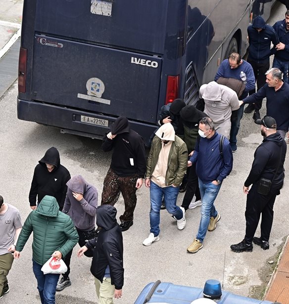 Βαρύ κατηγορητήριο με επτά κακουργήματα για τους 15 συλληφθέντες της Κρήτης