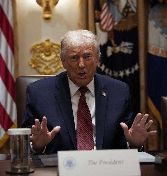 Ο Τραμπ παραδέχθηκε ότι οι Ρεπουμπλικάνοι ενδέχεται να χάσουν τη Βουλή των Αντιπροσώπων στις εκλογές του 2026