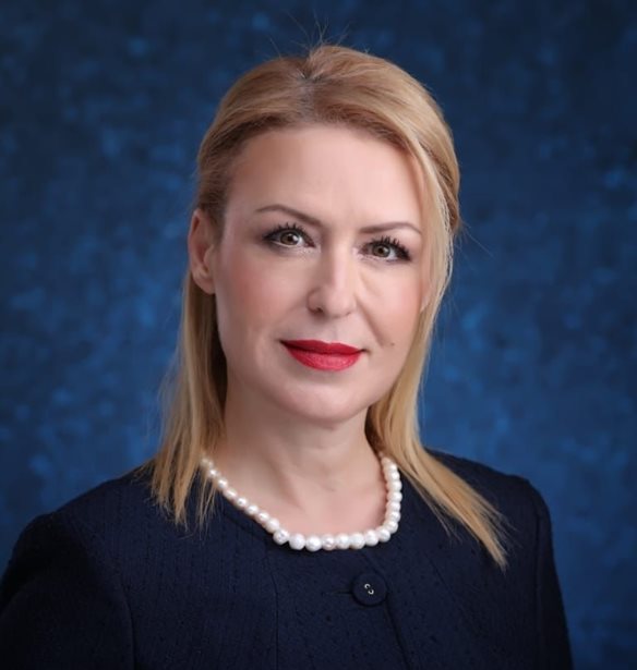 Μαρία Μαυροματάκη (Tρ. Πειραιώς): Η καινοτομία στο DNA της Πειραιώς