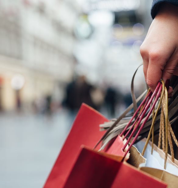 Ευρωπαϊκή έρευνα για τους influencers στα τρόφιμα και στη γρήγορη μόδα - Άμεση ανάγκη προστασίας των καταναλωτών