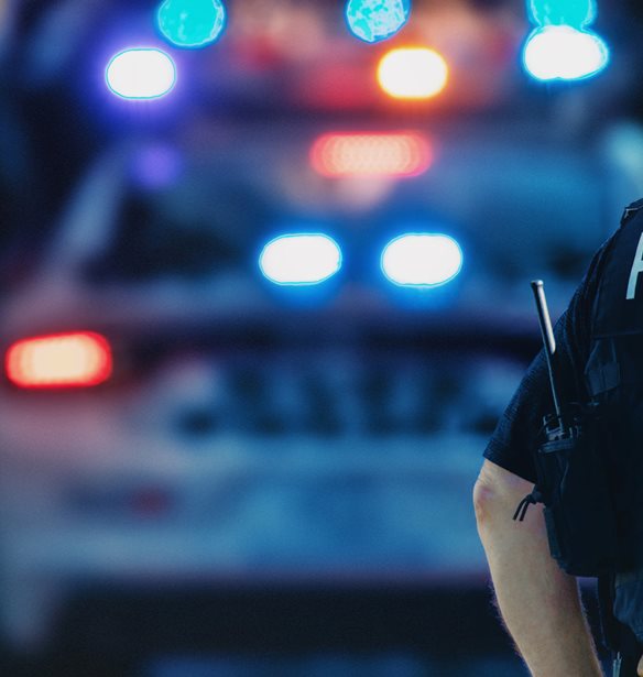 ΗΠΑ- επίθεση στο πανεπιστήμιο Μπράουν: Οι αρχές έδωσαν στη δημοσιότητα νέες φωτογραφίες του υπόπτου