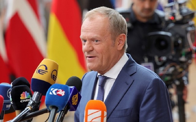 Τουσκ: Η Ευρώπη καλείται να επιλέξει μετάξυ "χρημάτων σήμερα ή αίματος άυριο"