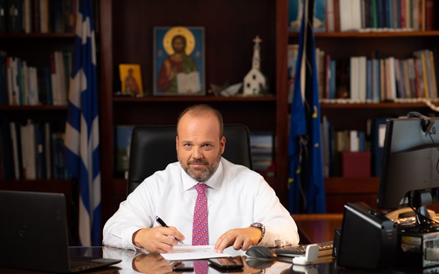 Το μέλλον της ελληνικής μελισσοκομίας - Σπ. Πρωτοψάλτης: Χωρίς τις μέλισσες δεν υπάρχει γεωργία