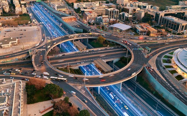 ΓΕΚ ΤΕΡΝΑ: Αυξημένη η κίνηση και στους τρεις βασικούς αυτοκινητοδρόμους το 2025
