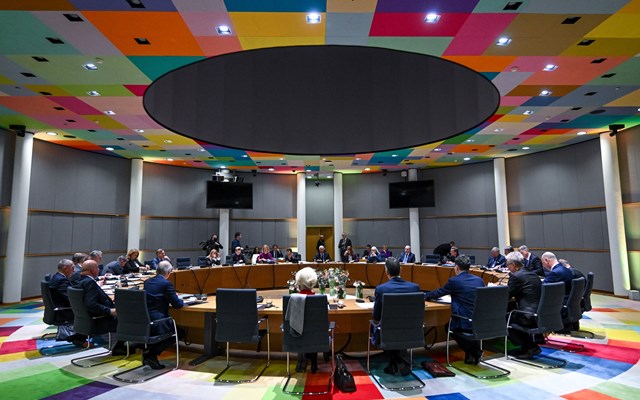 Η Ευρώπη εισέρχεται στην εποχή της ταπείνωσης