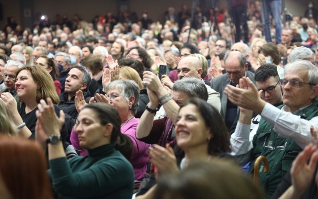 Συνέδριο Νέας Αριστεράς: Προσπάθεια να αποφευχθεί η ρήξη