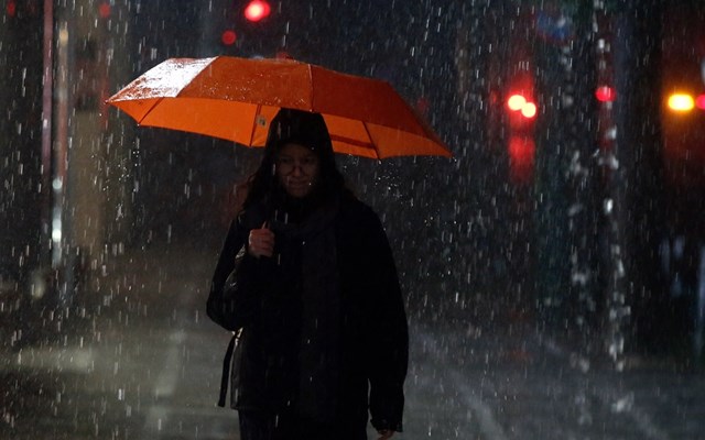 Κακοκαιρία: Εκτεταμένα προβλήματα με πλημμύρες και εγκλωβισμούς - Πώς θα εξελιχθούν τα φαινόμενα