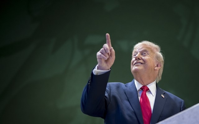 Μετά τις απειλές ο Τραμπ πιστεύει ότι "το Ιράν θέλει συμφωνία"