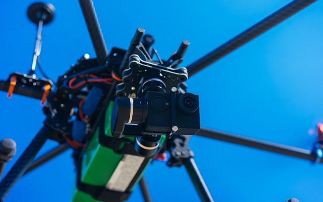 Ολλανδία: Ο στρατός έκανε χρήση όπλων εναντίον drones που πέταξαν πάνω από βάση της πολεμικής αεροπορίας