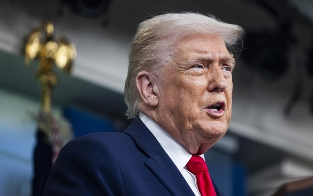 Τραμπ: Αύξηση των δασμών στις εισαγωγές από τη Νότια Κορέα στο 25%