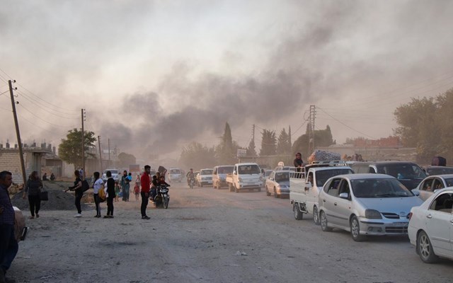 Συρία: Οι Κούρδοι παραδίδουν μια νέα φυλακή στα κυβερνητικά στρατεύματα καθώς εκπνέει η προθεσμία της εκεχειρίας