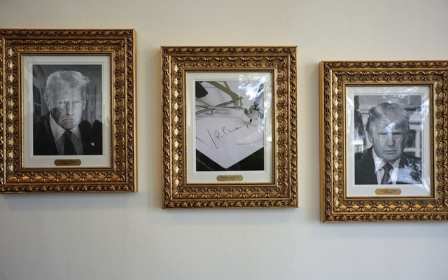 Τραμπ: Ακυρώνει όλα τα διατάγματα που υπέγραψε ο Μπάιντεν με "autopen"