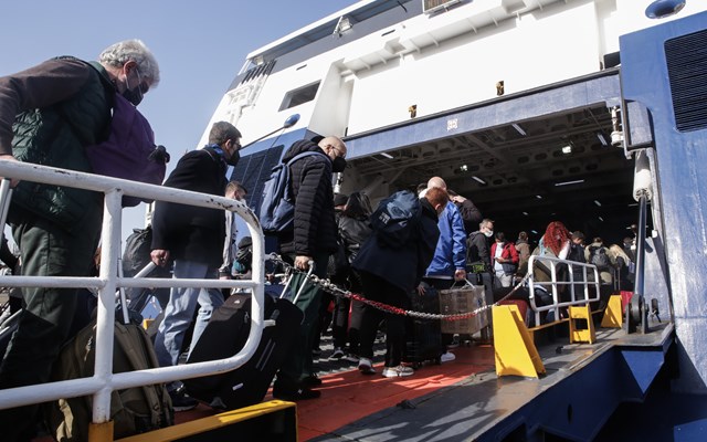 Eurostat: Τα λιμάνια της Ιταλίας και της Ελλάδας τα πιο πολυσύχναστα επιβατικά λιμάνια στην ΕΕ - Η θέση του Πειραιά