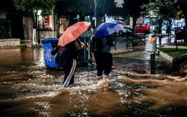 Οδηγίες από την Πολιτική Προστασία για αντιμετώπιση ενδεχόμενων κινδύνων από την κακοκαιρία