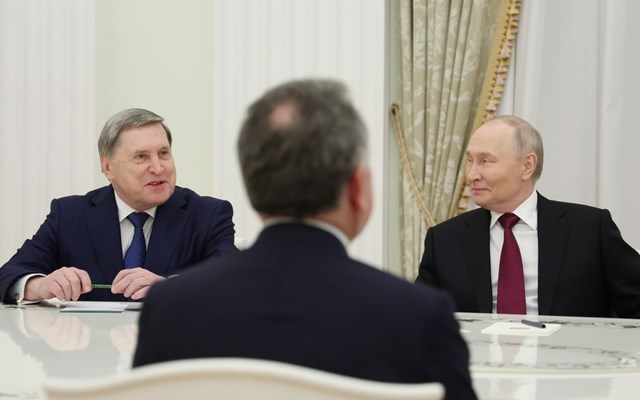 Συνεχίζει να παίζει "καθυστερήσεις" η Ρωσία - Θα ζητήσει σημαντικές αλλαγές στο ειρηνευτικό σχέδιο των ΗΠΑ