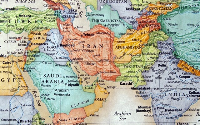 Οι γείτονες του Ιράν δεν επιθυμούν στρατιωτικές περιπέτειες