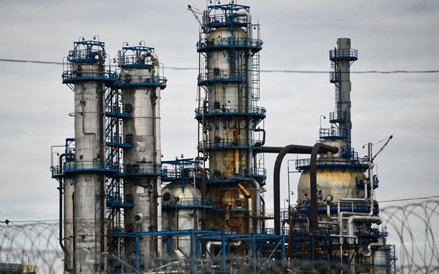 Ηνωμένο Βασίλειο: Νέο πακέτο κυρώσεων κατά ρωσικών πετρελαϊκών εταιρειών