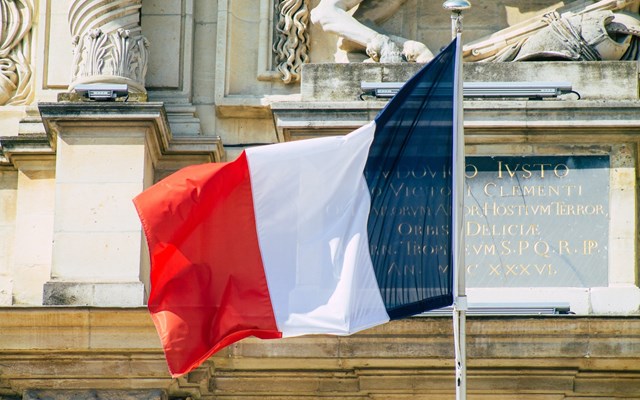 Η γαλλική οικονομία "αντέχει" το πολιτικό και δημοσιονομικό χάος - Άνοδος του ΑΕΠ στο τέλος του 2025