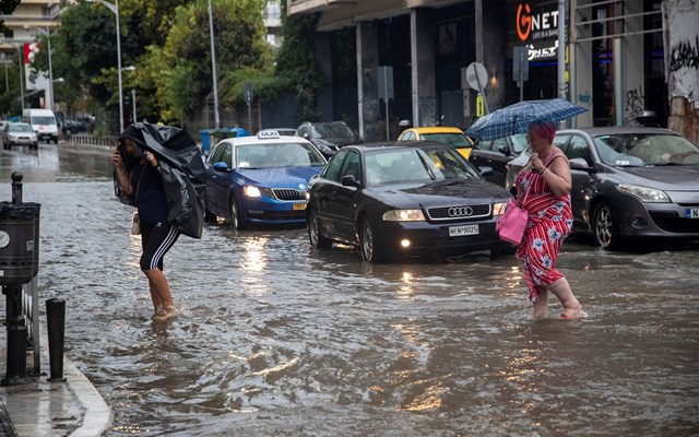 Ερχεται νέα σφοδρή κακοκαιρία τριών ημερών: Ποιες περιοχές θα χτυπηθούν - Ισχυρές καταιγίδες και στην Αττική